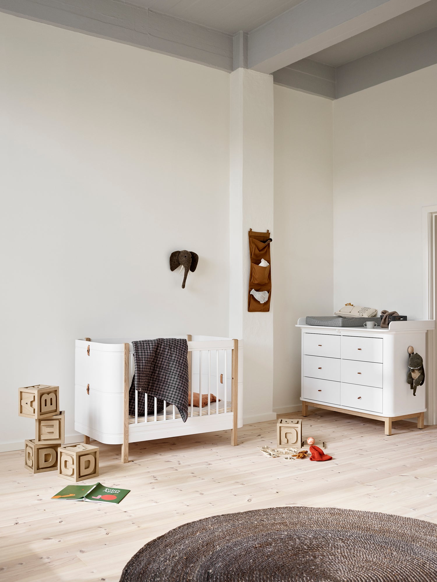 Wood_Mini__OLIVER FURNITURE
