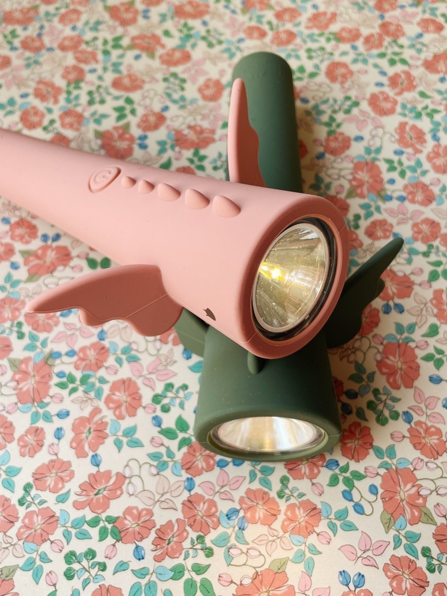 KONGES SLØJD - Lampe de Poche Dragon - Framboise