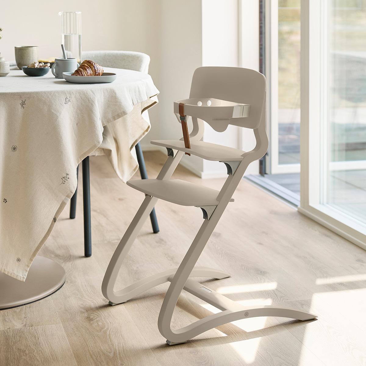 LEANDER - Chaise Haute Sans Arceau Leander Louie™ Cappuccino