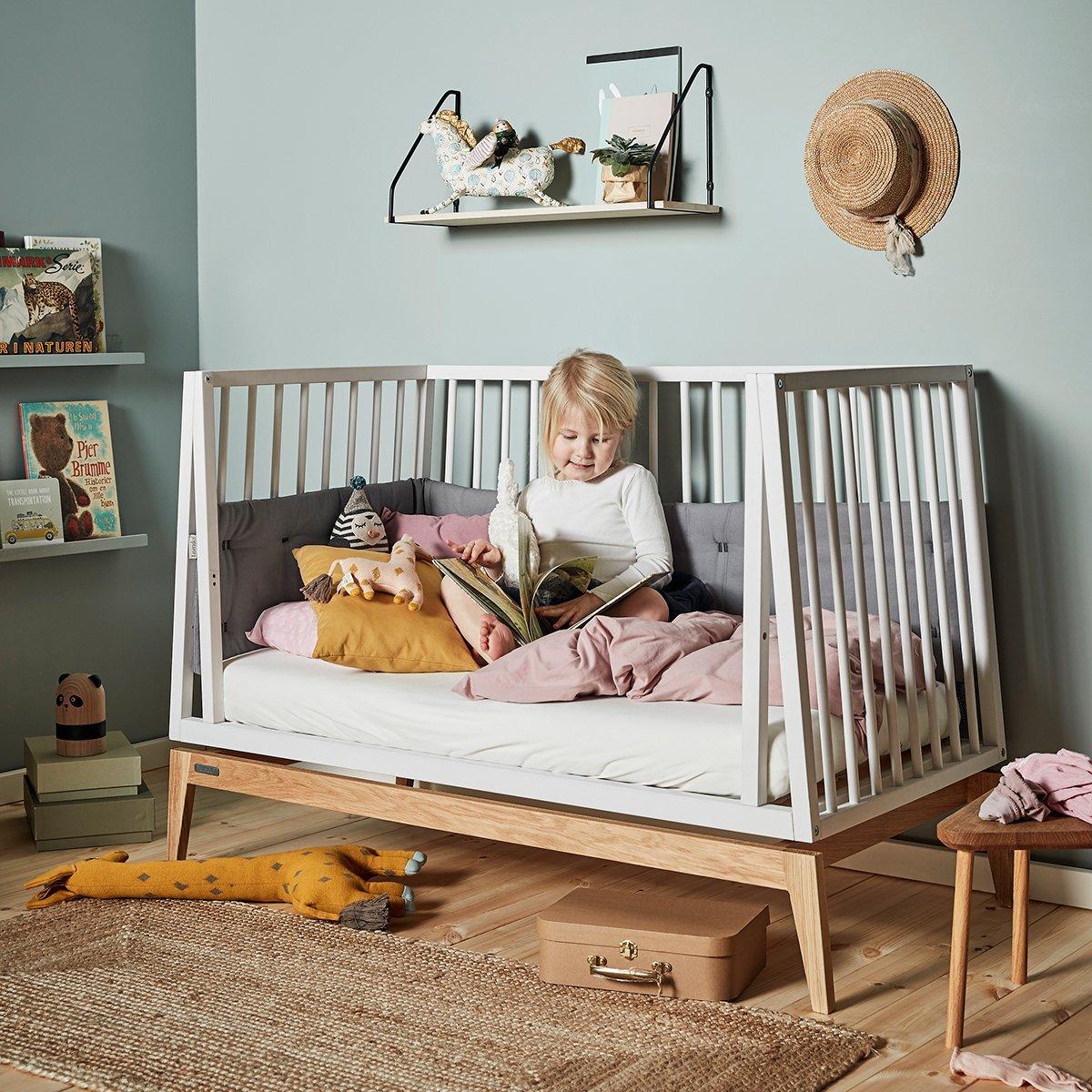 LEANDER - Lit Bébé Luna, 140x70 Cm, Blanc/chêne