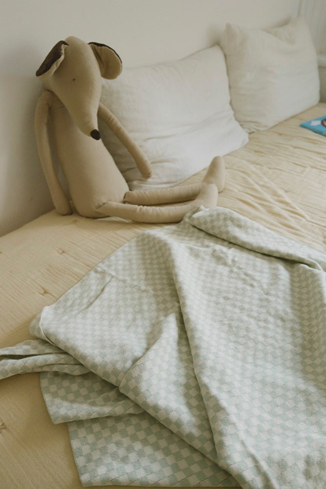 LORENA CANALS - Couverture Tricoté - Carrelage Bleu Sauge