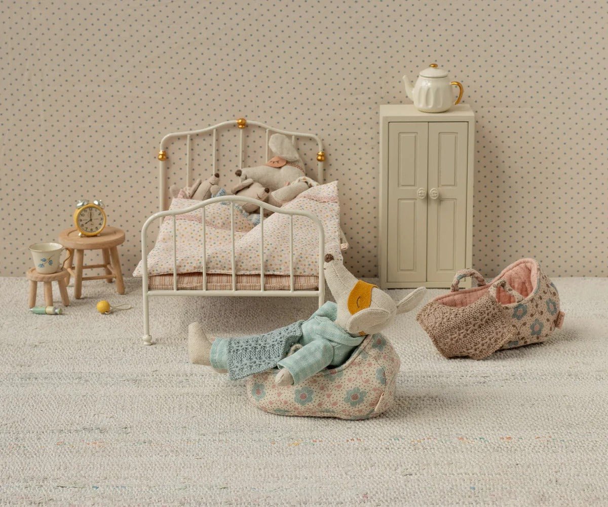 MAILEG - Couffin, Bébé Souris - Rose