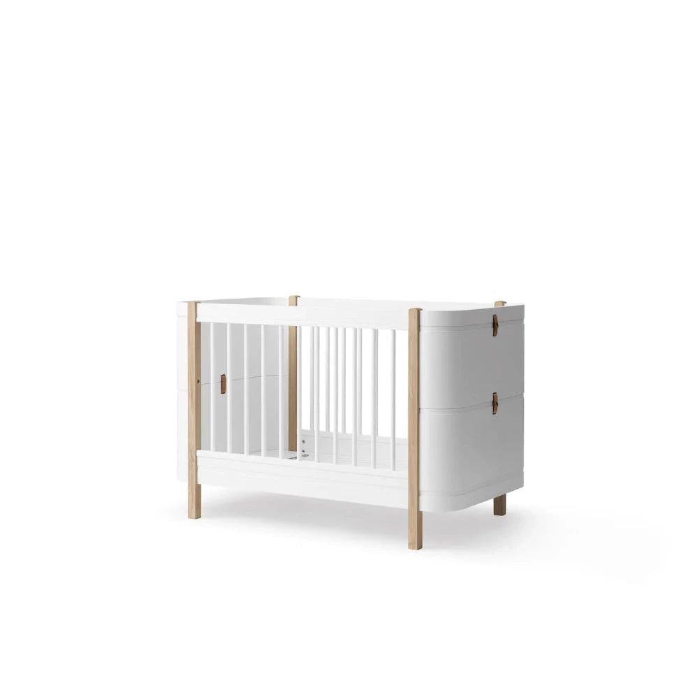 OLIVER FURNITURE - Lit Bébé Évolutif Wood Mini+, Blanc/Chêne