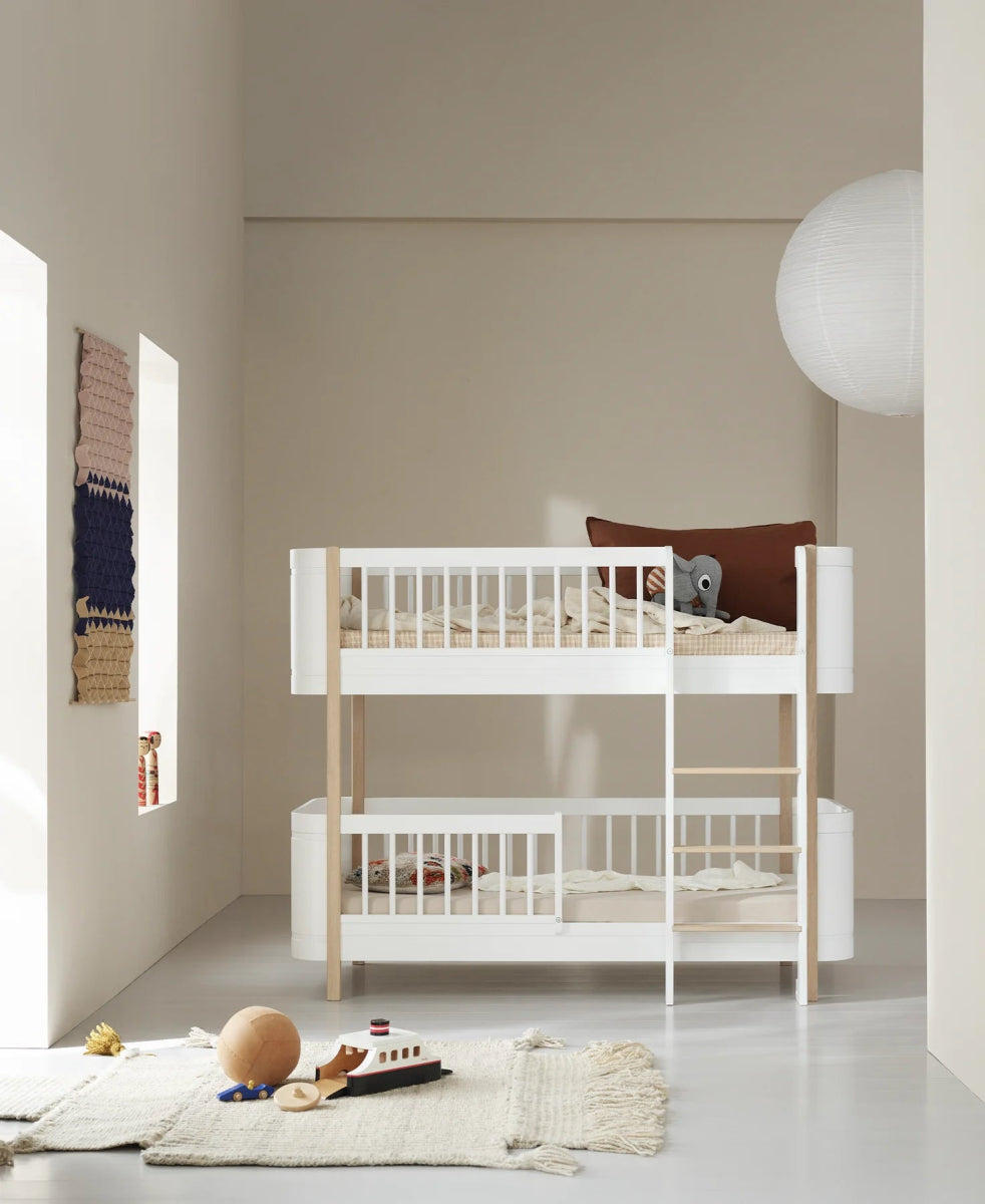 OLIVER FURNITURE - Lit Superposé Mi - Haut Wood Mini+, Blanc/Chêne