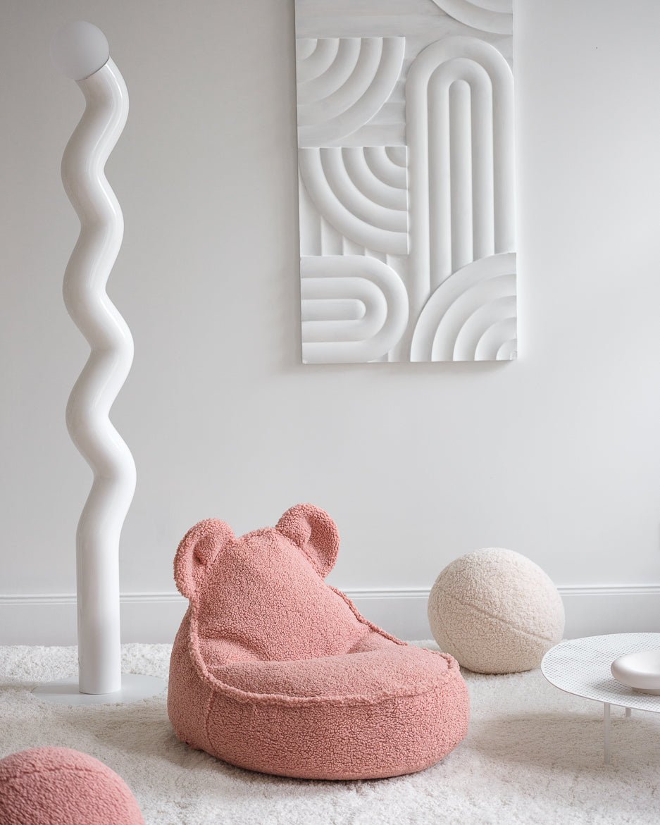 WIGIWAMA - Pouf Ours Molletonné - Rose Goyave